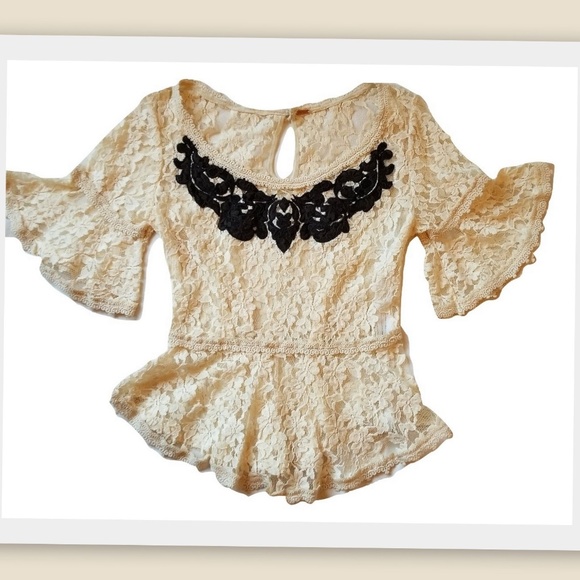 Free People Tops - Free People With Flair Lace Top